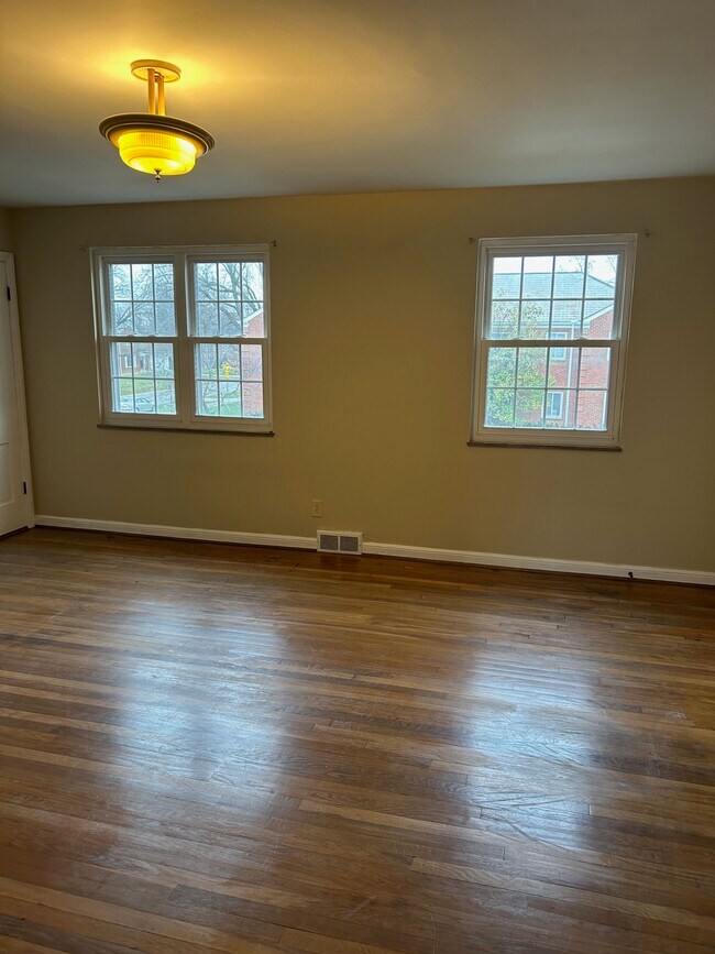 2009 Elmwood Ave unit D, Columbus, OH 43212 - photo 6