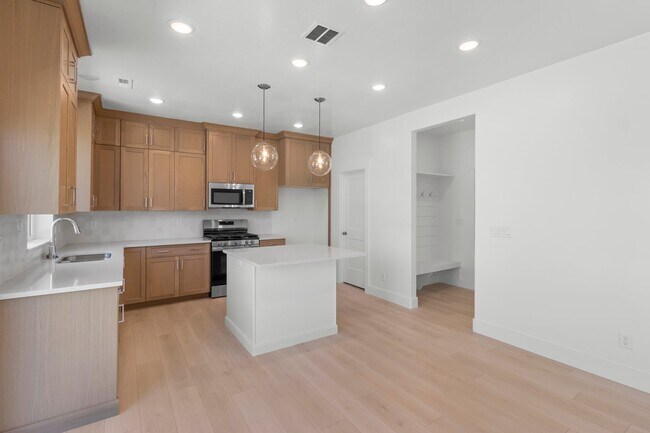 142 W 950 N, Brigham City, UT 84302 - photo 6