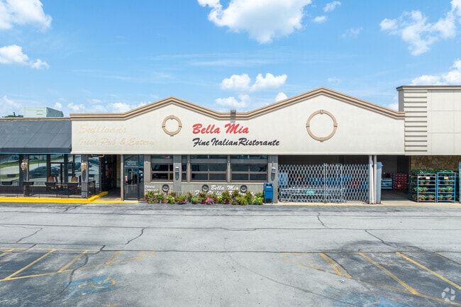 For more sophisticated dining in Midlothian, try Bella Mia Fine Dining.