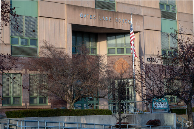 Gates Lane School is a public school located in Worcester.