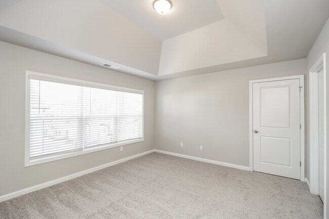 811 Calvin Pk Dr, Ball Ground, GA 30107 - photo 7