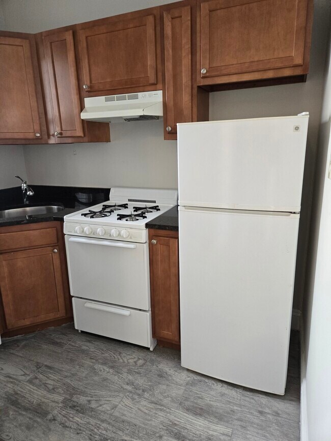 1189 Commonwealth Ave unit 7, Boston, MA 02134 - photo 3