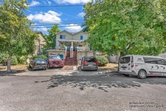 1526 NE 68th Ave, Portland, OR 97213