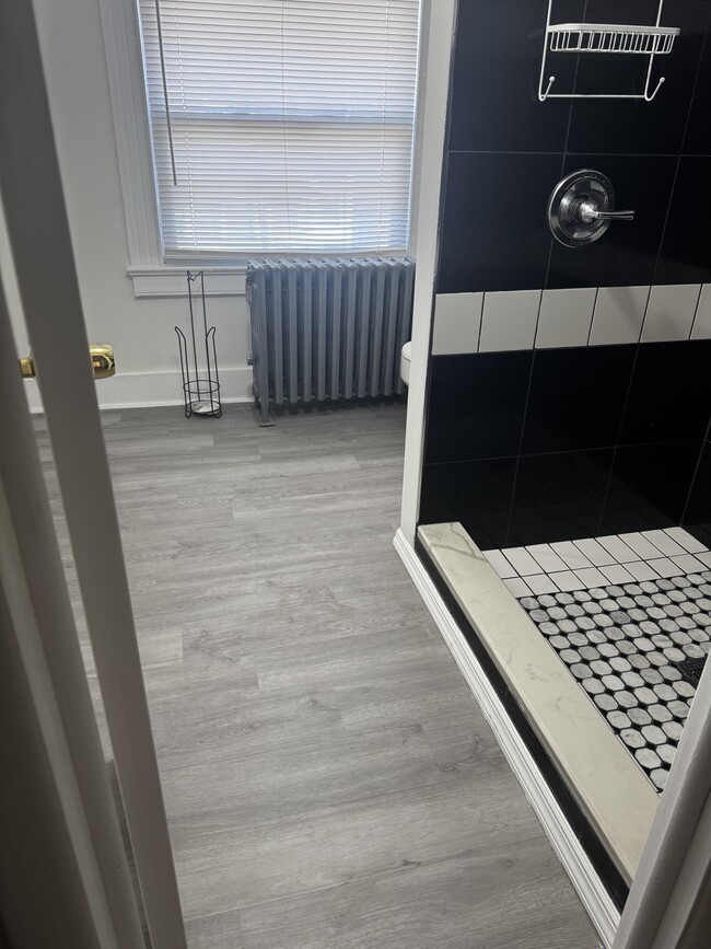 478 Lincoln Place unit 2, Orange, NJ 07050 - photo 2