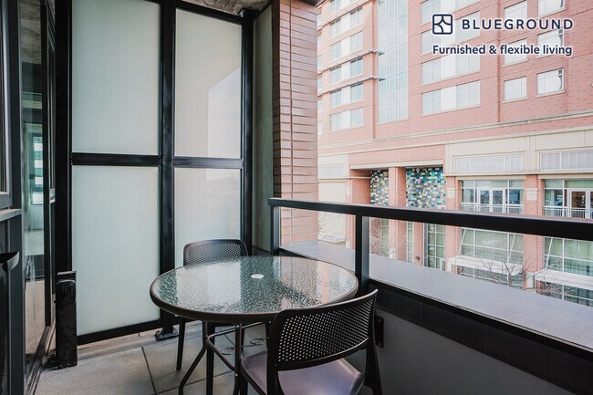 3030 Potomac Ave unit FL3-ID1018, Arlington, VA 22202 - photo 6