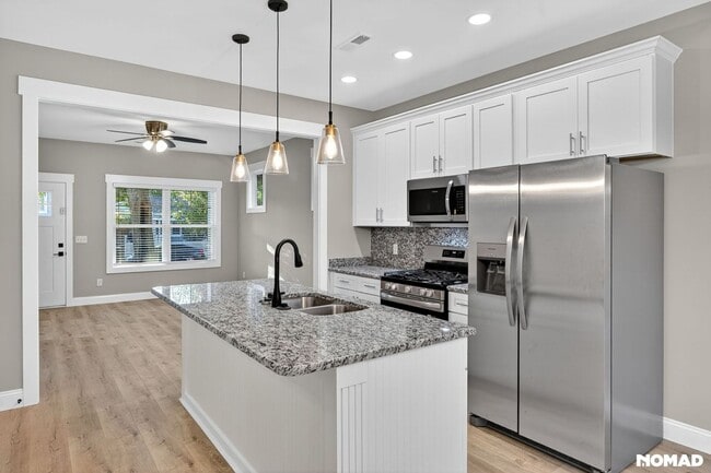 1307 S 4th St, Wilmington, NC 28401 - photo 5