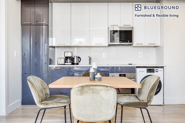 131 Smith St unit FL2-ID718, Brooklyn, NY 11201 - photo 5