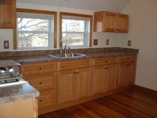 351 Essex St Unit 2, Swampscott, MA 01907