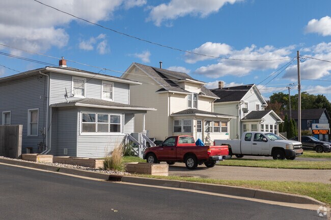 American Foursquare homes are among the most common found in the Arts District.
