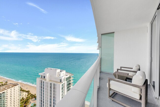 4011 S Ocean Dr unit FL30-ID1049805P, Hollywood, FL 33019 - photo 4