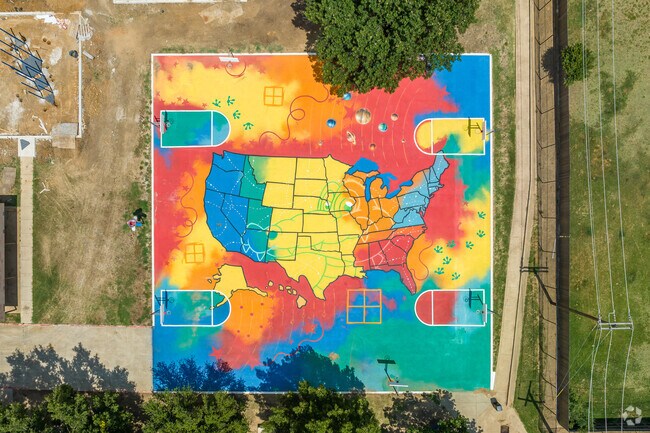 Green Valley Elementary School inspires creativity in the young minds of Northfield.