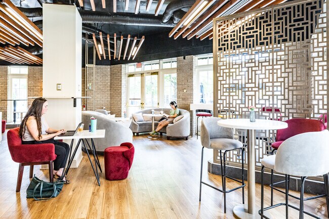 Eleva Coffee Lounge, just outside Ford’s Colony, is a favorite nearby spot for espresso, pastries, and meetups.