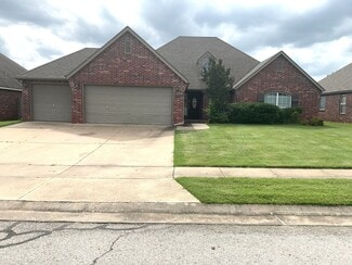 4560 S 204th Ave E, Broken Arrow, OK 74014