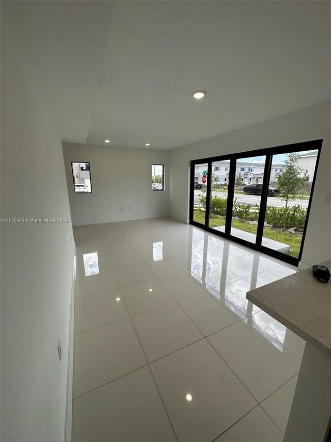 1160 NW 2nd St, Florida City, FL 33034