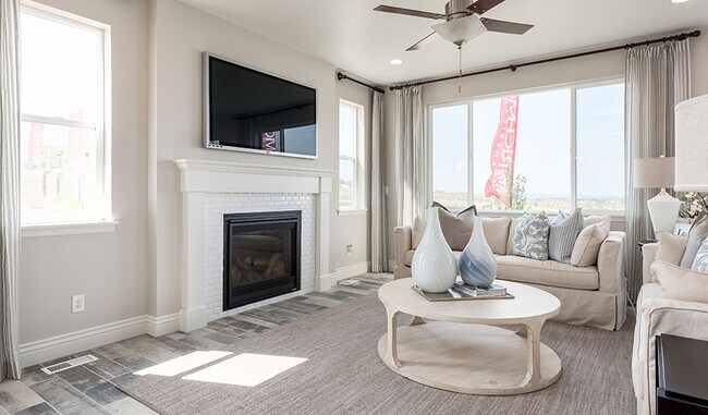 9192 Telluride Ct unit 36396876, Commerce City, CO 80022 - photo 7