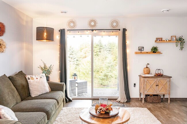 Pineview Townhomes, Jordan, MN 55352 - photo 4