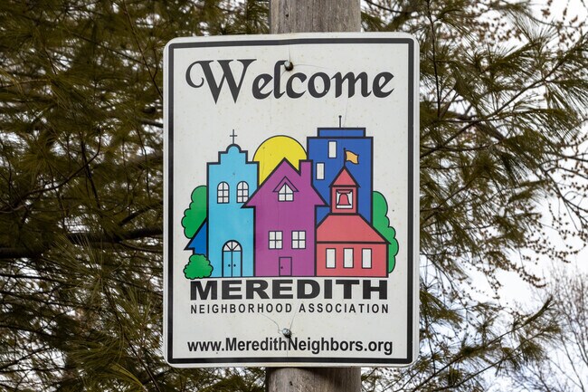 Meredith is a residential neighborhood with access to amenities via nearby Merle Hay Road.