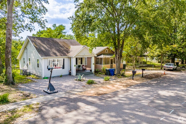 Hyatt Park neighborhood home types