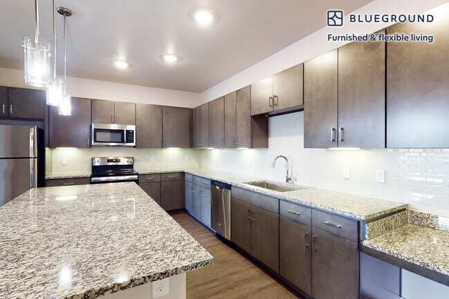 13195 W Progress Cir unit FL1-ID2101A, Littleton, CO 80127 - photo 5