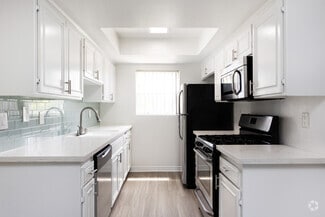 11000 Morrison St, North Hollywood, CA 91601