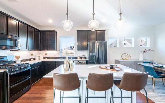 110 Olympic Park Dr unit 36477189, Kyle, TX 78640 - photo 3