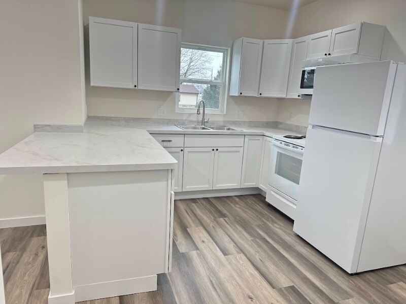 414 4th St, Griswold, IA 51535 - photo 1