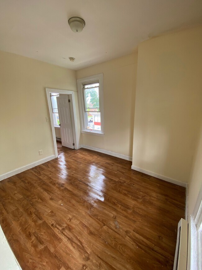 5900 Pine St unit 2, Philadelphia, PA 19143 - photo 6