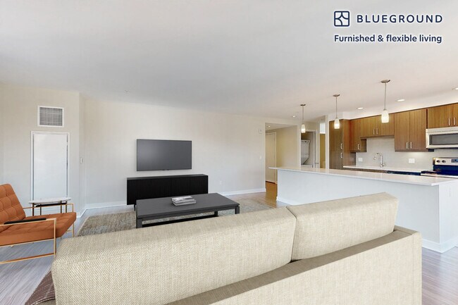 77 Exeter St unit FL13-ID4582A, Boston, MA 02116 - photo 3