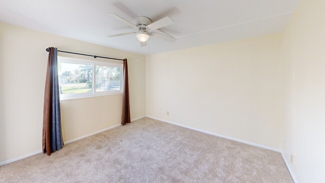 2504 SE 16th Place unit 101, Cape Coral, FL 33904 - photo 2