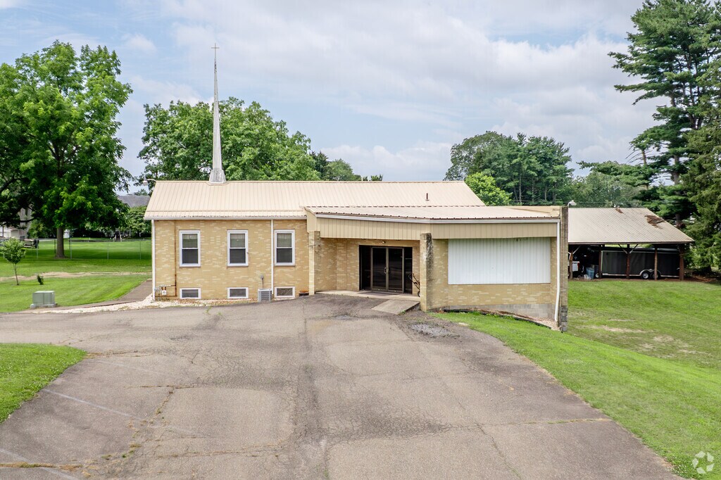Heritage Christian Academy serves K-12.