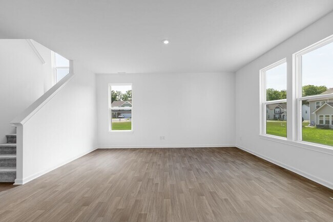 2042 Black Oak Dr, Shelbyville, IN 46176 - photo 6