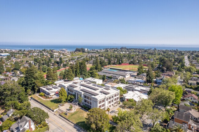 Santa Cruz High School prepares students for bright futures.