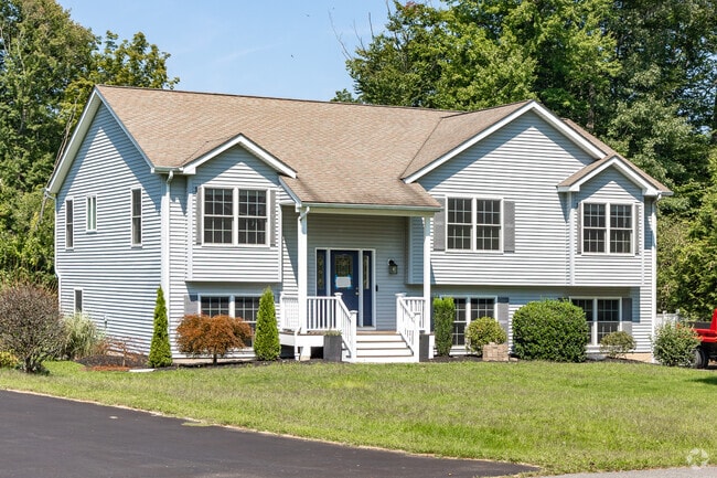 Glasco takes its name from the glass company located in the  mountain area.