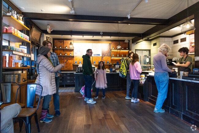 Claremont features a variety of cozy cafes where locals gather for coffee, pastries, and conversation.