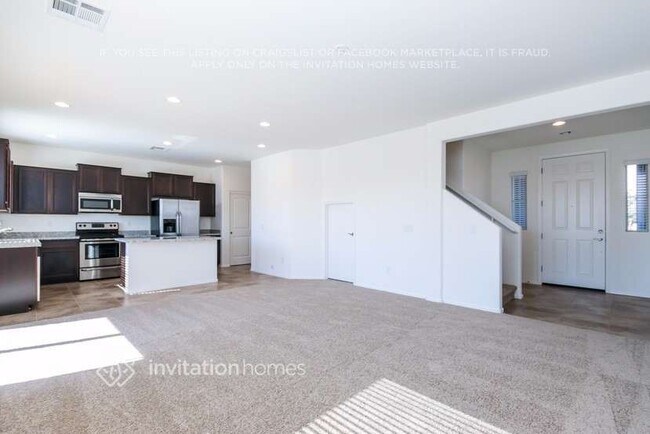 1323 E Palomino Way, San Tan Valley, AZ 85143 - photo 7