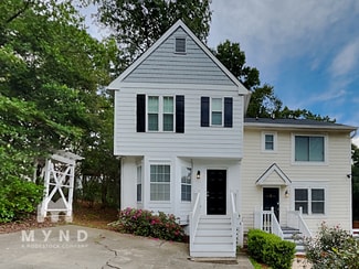 5210 Laurel Bridge Dr SE, Smyrna, GA 30082