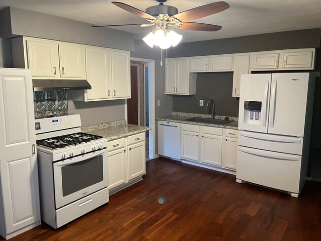 3729 Marion Dr, Enon, OH 45323 - photo 6