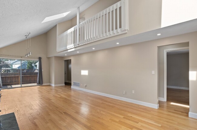 134 Russet Ln, Boxborough, MA 01719 - photo 5