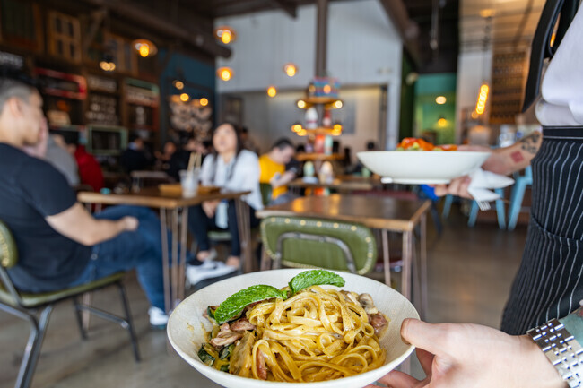 Aroma Craft Coffee in Walnut features an exceptional menu of both breakfast and lunch dishes.
