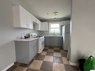 78 Bergen Ave Unit 2, Jersey City, NJ 07305