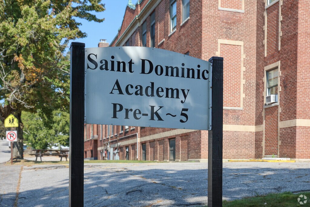 St Dominic Academy-Lewiston Campus is a private school located in Lewiston, ME.