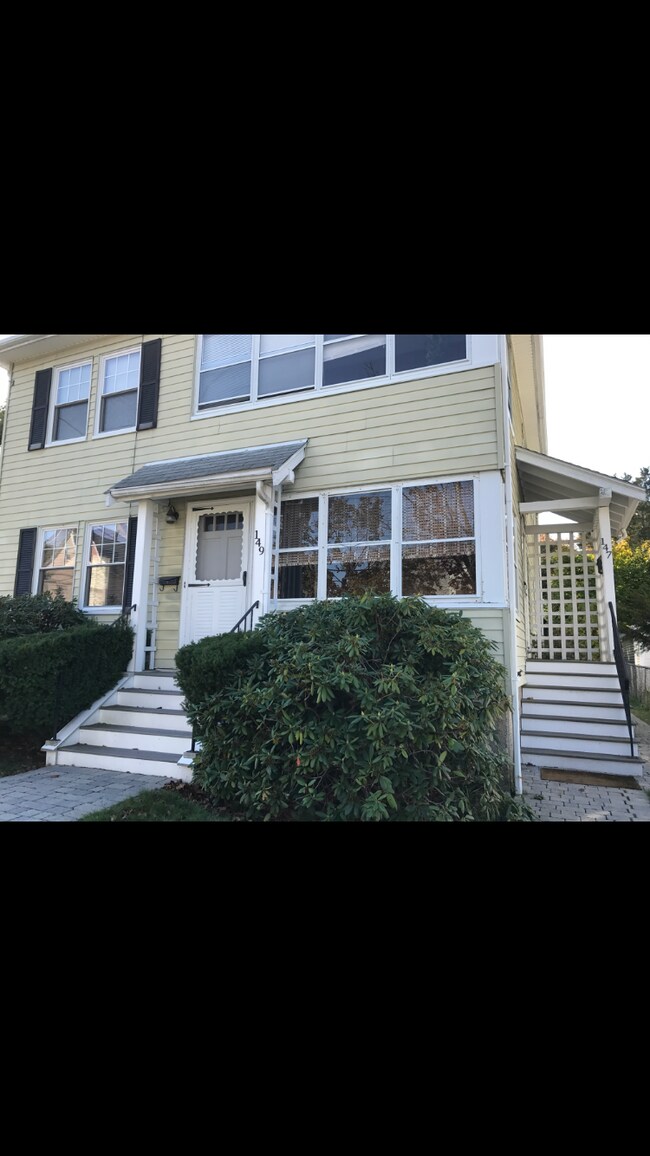 Separate side entry for second floor apartment