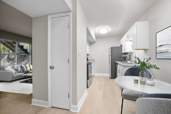 The Reserve on Main Street, High Point, NC 27265 - photo 7