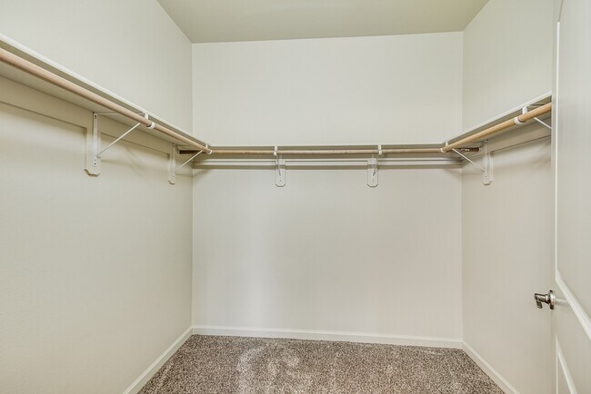 The Residences at Northwood LLC, Anchorage, AK 99502 - photo 6