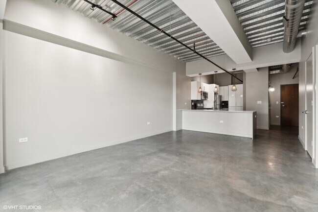 1255 N Milwaukee Ave unit 608, Chicago, IL 60622 - photo 5