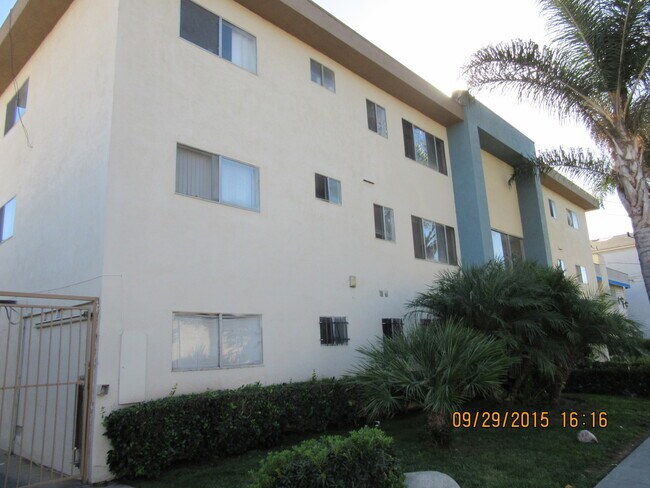 129th St, Hawthorne, CA 90250 - photo 7