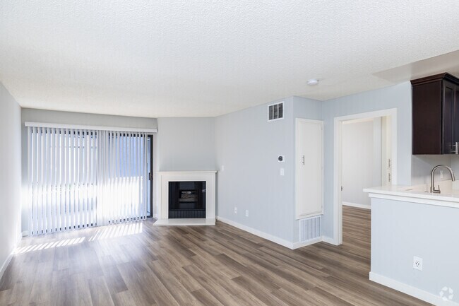 Saticoy Gardens, Van Nuys, CA 91405 - photo 3