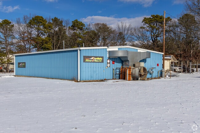 Carlisle School of Glass Art in Millville teaches classes and makes their own tools.