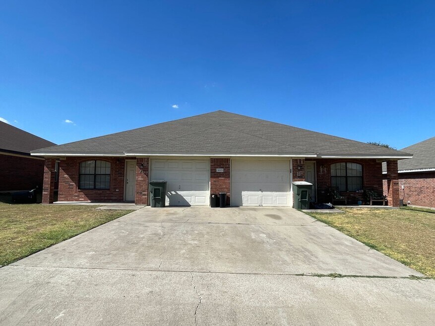 5005 John David Dr unit A, Killeen, TX 76549 - photo 1