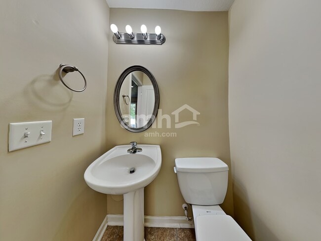 129 Midwood Rd, Travelers Rest, SC 29690 - photo 6